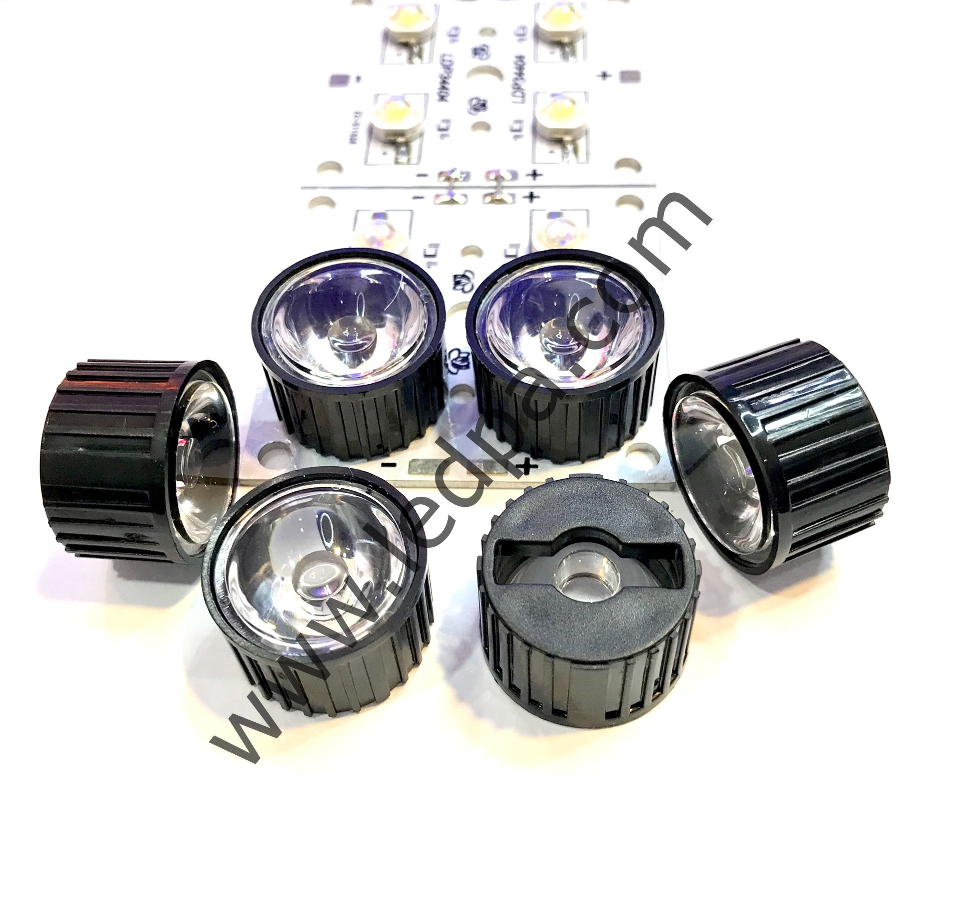 30C LENS- 30 DERECE LED LENS - 30DERECE - TEKLİ LENS - PMMA PLASTİK - YÜKSEK GEÇİRGENLİK