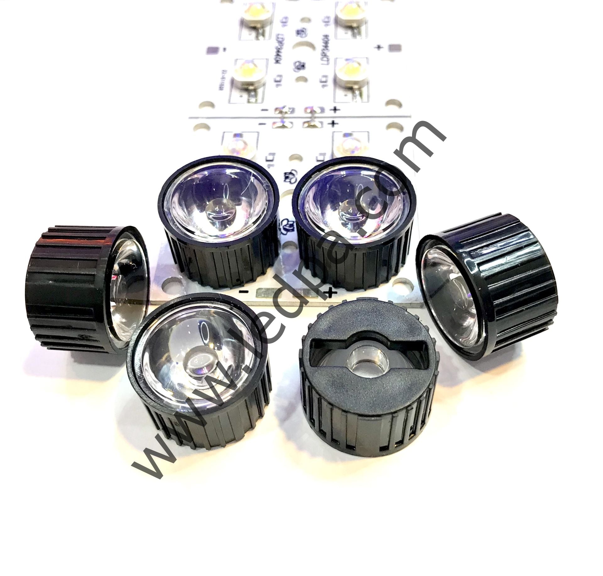 30C LENS- 30 DERECE LED LENS - 30DERECE - TEKLİ LENS - PMMA PLASTİK - YÜKSEK GEÇİRGENLİK