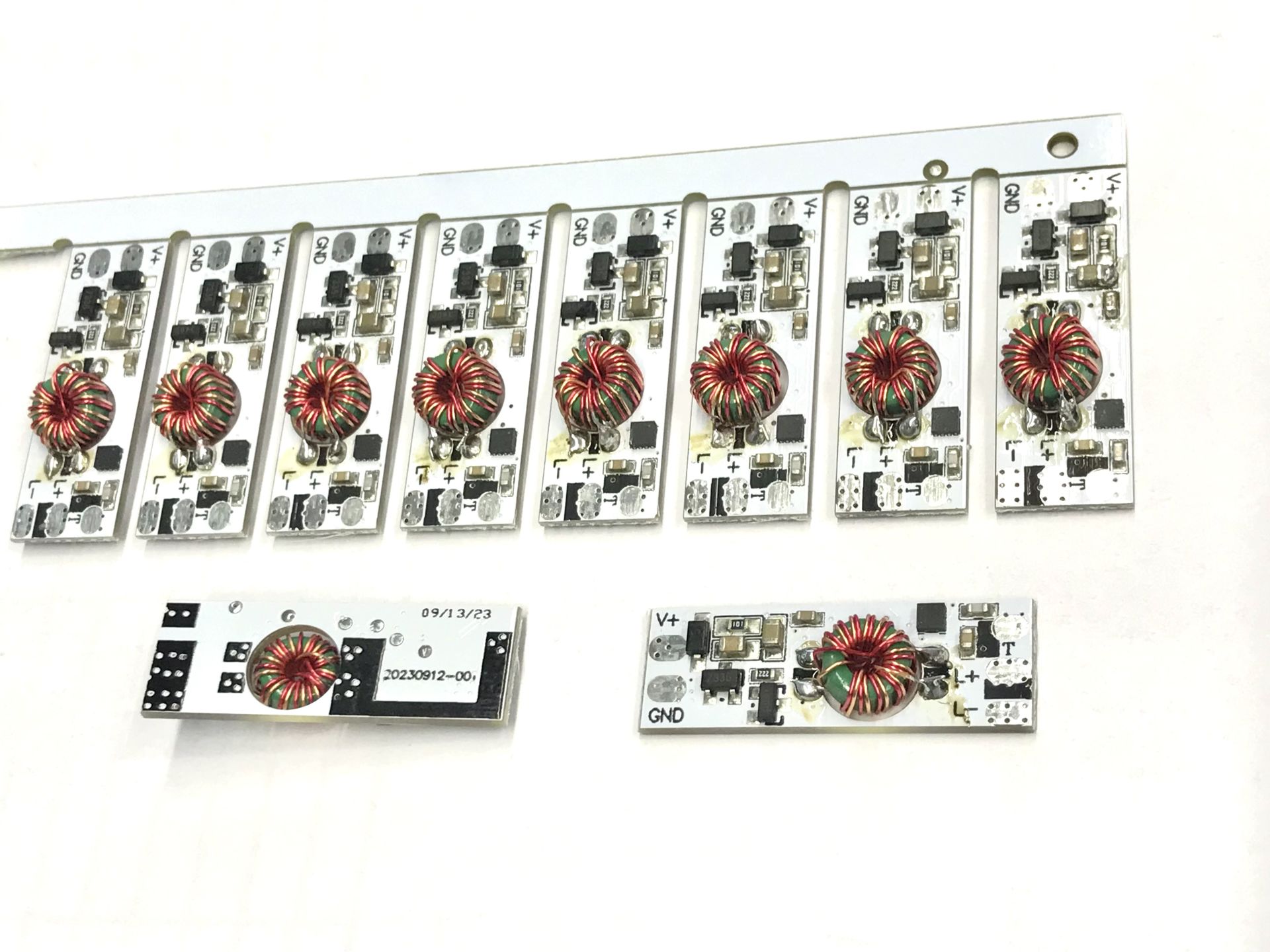 TOUCH BUTON DEVRE - MR-2308 , 12 -24V DC 50W , DİMMER , TOUCH SWITCH BORD - DOKUNMATİK AÇ-KAPA -Kapasitif Dokunmatik Led - KART TİPİ DOKUNMATİK SWITCH - SENSOR MODULE - SENSÖR MODÜL